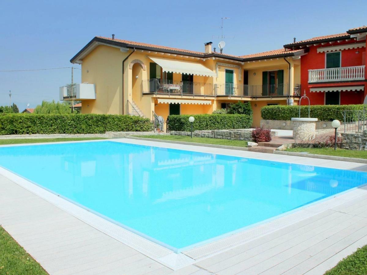 Small Residence Of Only 18 Apartments With Swimming Pool Lazise Exterior foto
